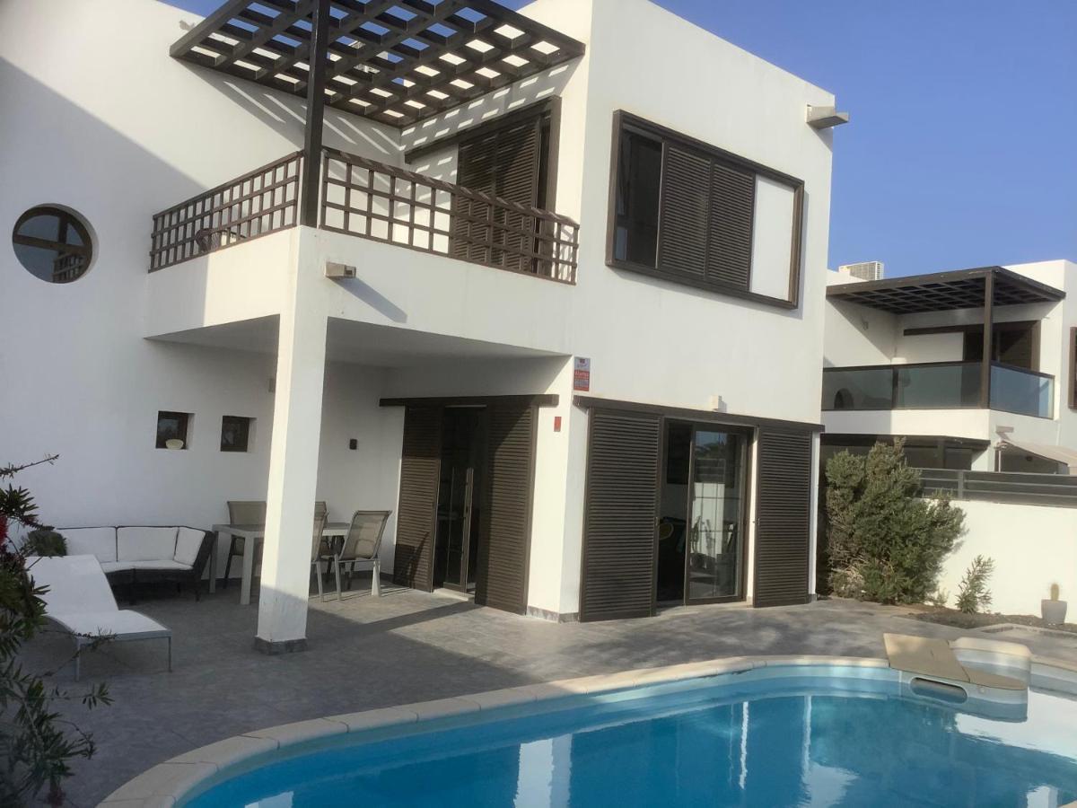 Modern Villa With Sea Views Costa Teguise Buitenkant foto