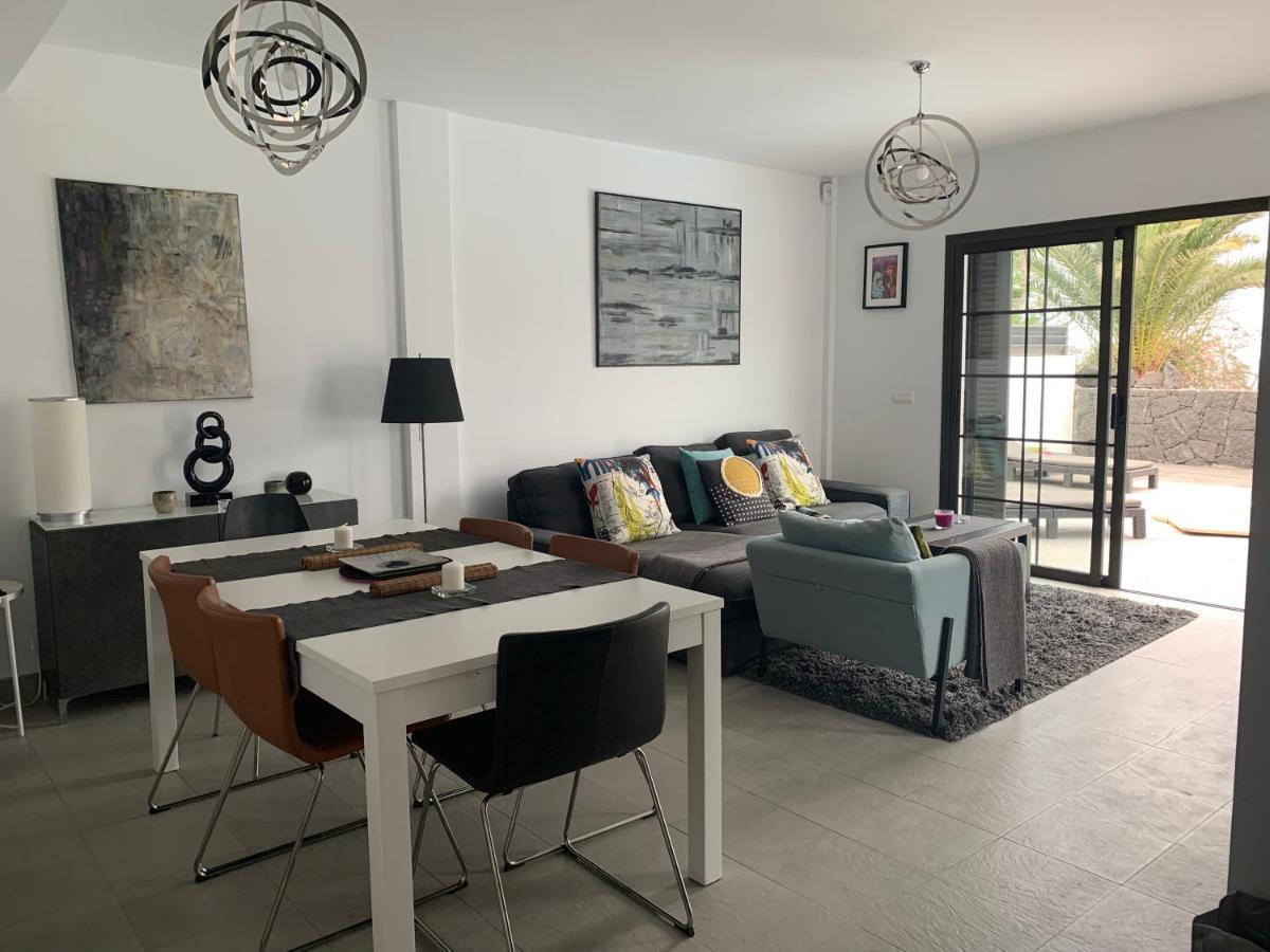 Modern Villa With Sea Views Costa Teguise Buitenkant foto